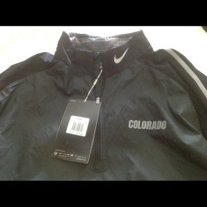 Nike CU golf windbreaker